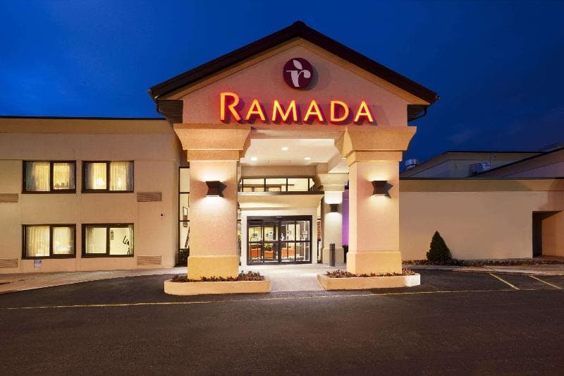 Ramada by Wyndham Newark/Wilmington 2