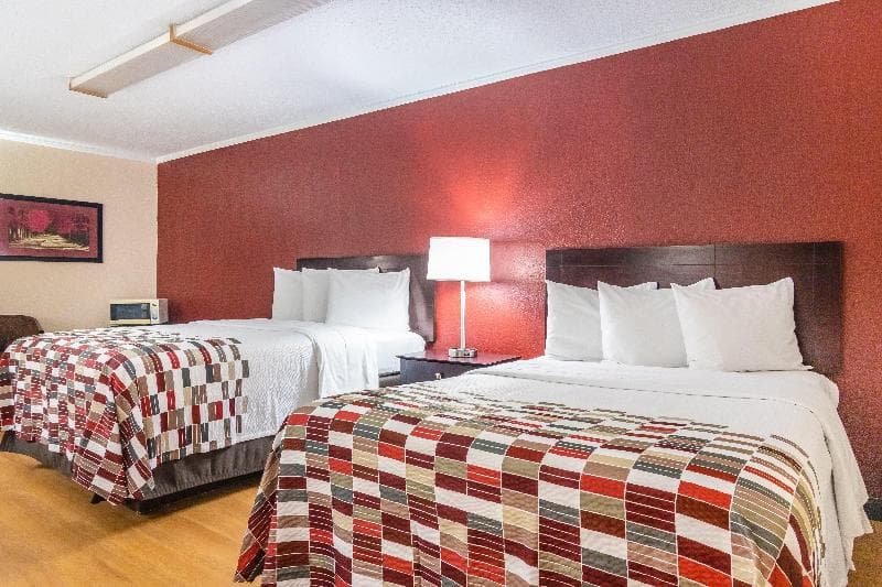 Ramada By Wyndham Austinburg/ashtabula 5