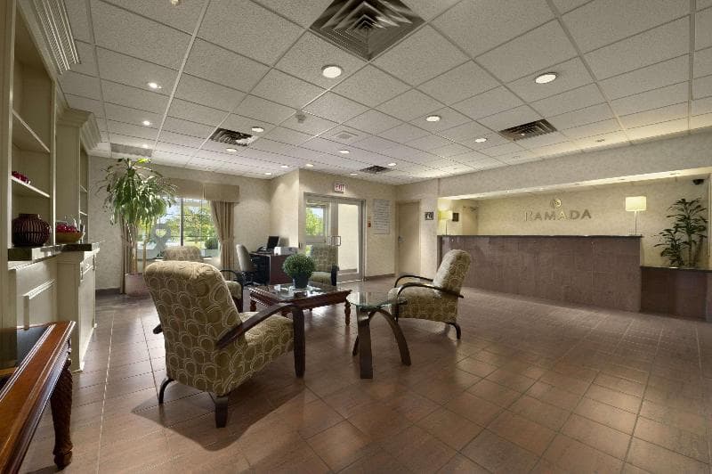 Ramada By Wyndham Trenton 3