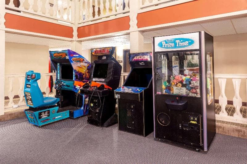 AmericInn by Wyndham Janesville 4