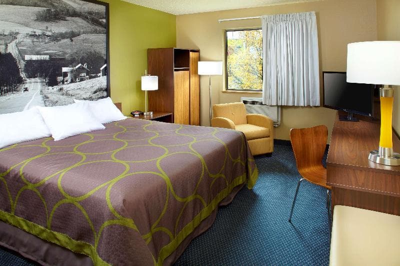 Super 8 By Wyndham St. Clairsville/Wheeling Area 4