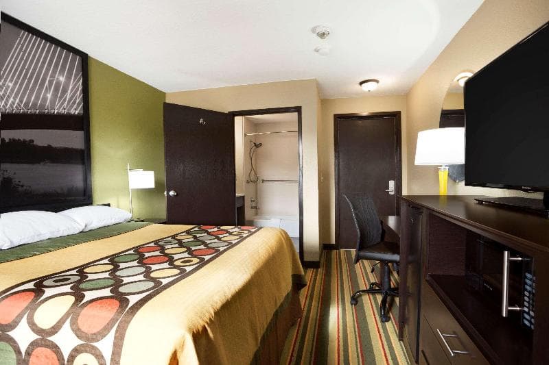 Super 8 by Wyndham Joplin photo 1