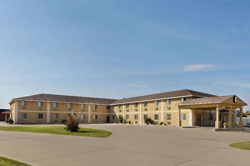 Super 8 By Wyndham Sikeston/Miner Area photo 1