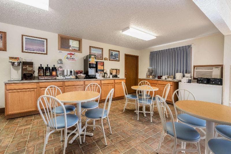 Super 8 by Wyndham Hill City/Mount Rushmore/Area 3