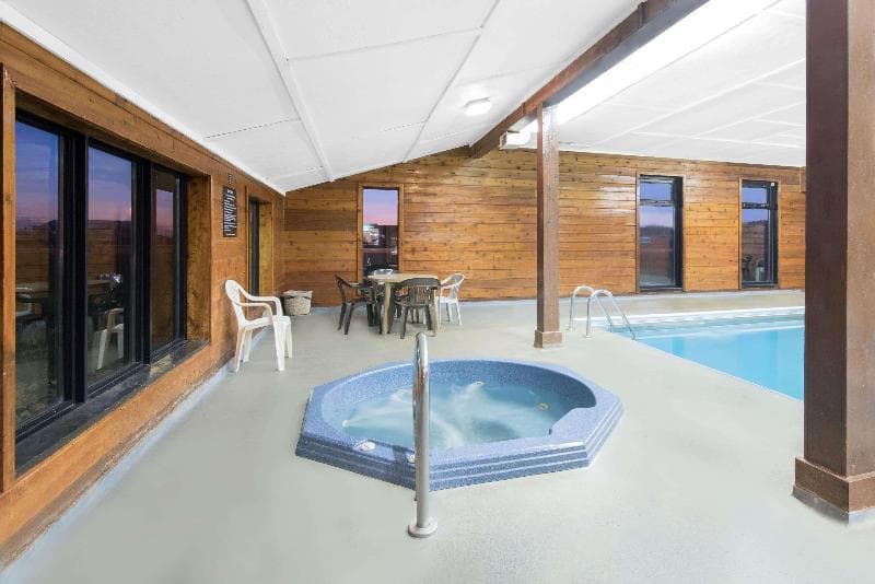 Super 8 By Wyndham Watertown 4