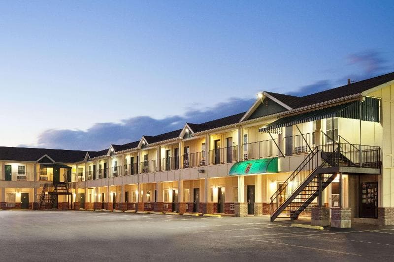 Super 8 by Wyndham Mifflinville Near Bloomsburg photo 1