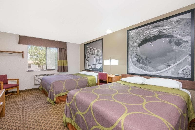 Super 8 by Wyndham Santa Rosa 2