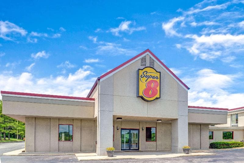 Super 8 by Wyndham Indianapolis South 2