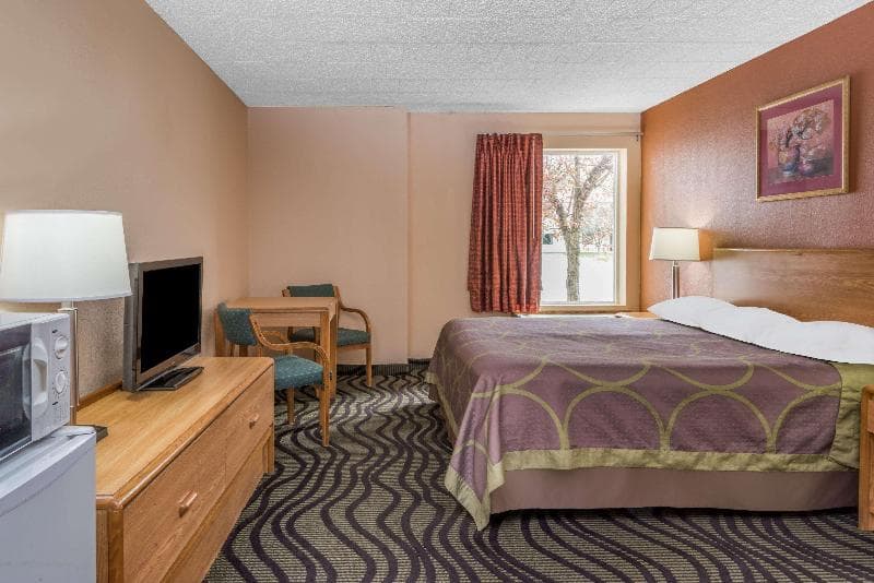 Super 8 Batavia E Of Darien Lake Theme Park photo 1