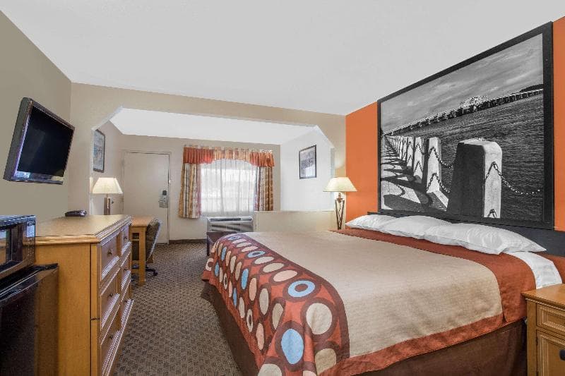 Super 8 by Wyndham Port Royal/Beaufort photo 1