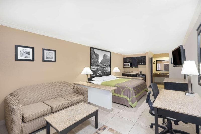 Super 8 By Wyndham Mcallen/Downtown/La Plaza Mall 3