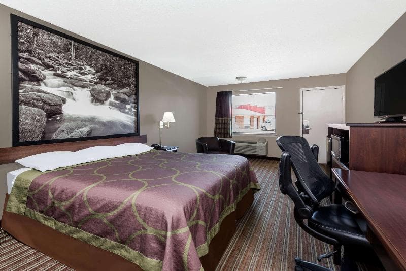 Super 8 by Wyndham Chattanooga Ooltewah 3