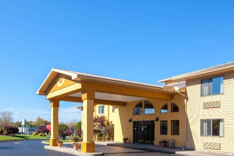 Super 8 by Wyndham Liverpool/Clay/Syracuse Area 5