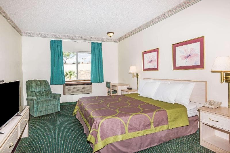 Super 8 By Wyndham Willcox 2