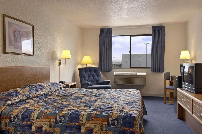 Super 8 by Wyndham The Dalles 2