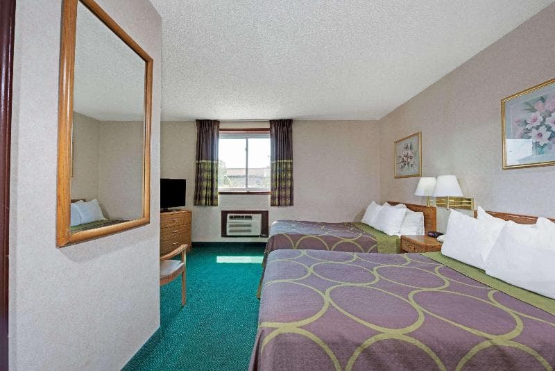 Super 8 By Wyndham Kenmore/Buffalo/Niagara Falls Area 2