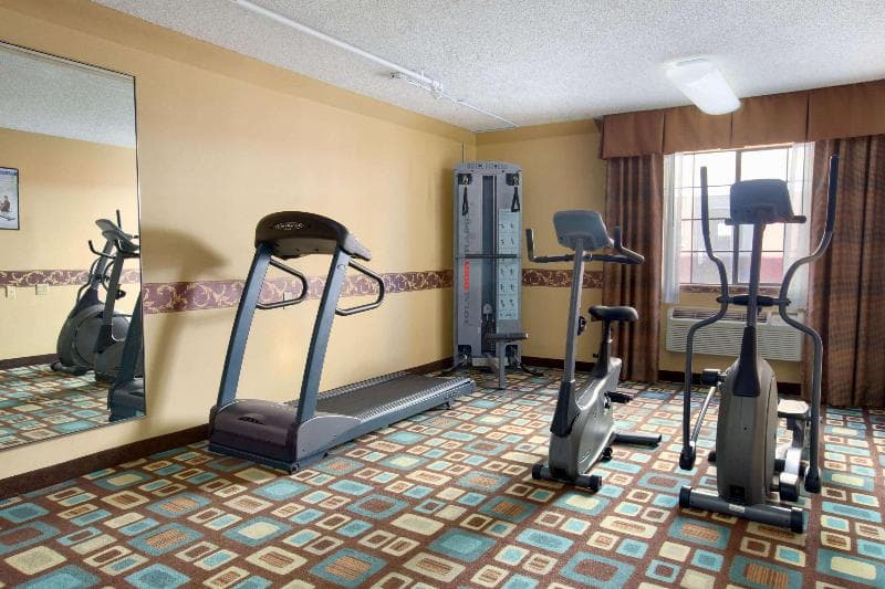 Baymont By Wyndham Oklahoma City Airport 3