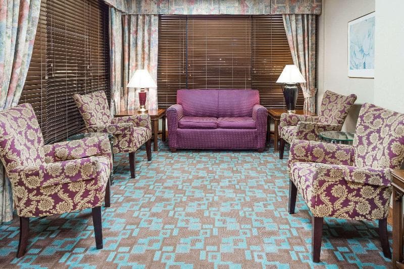 Baymont by Wyndham Clarksville Northeast 5