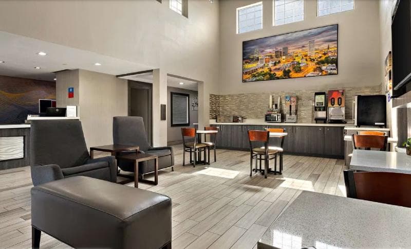 Surestay Plus Hotel By Best Western Tulsa East 3
