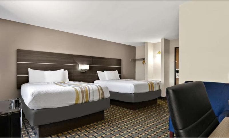 Surestay Plus Hotel By Best Western Tulsa East main