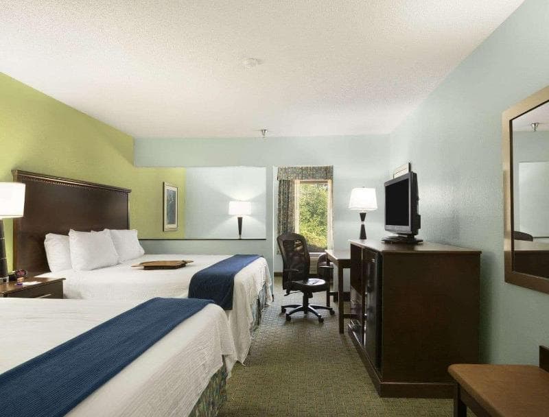 Baymont by Wyndham Fort Walton Beach Mary Esther 3