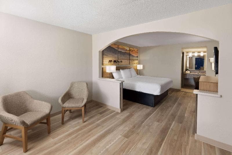 Days Inn By Wyndham Oklahoma City 2