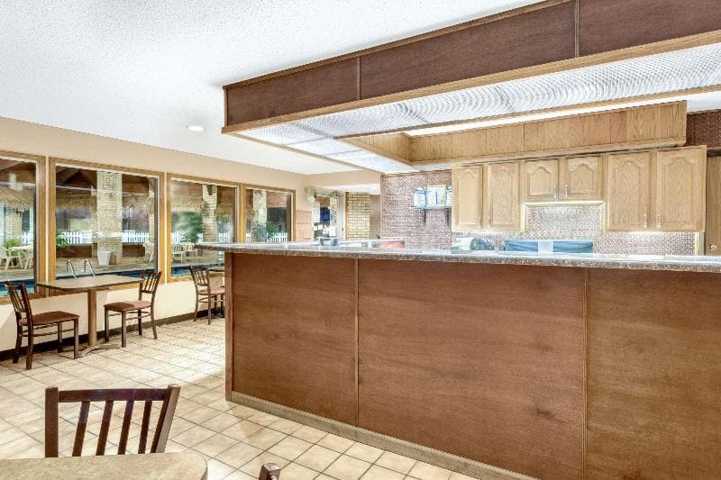 Days Inn By Wyndham Jackson 4
