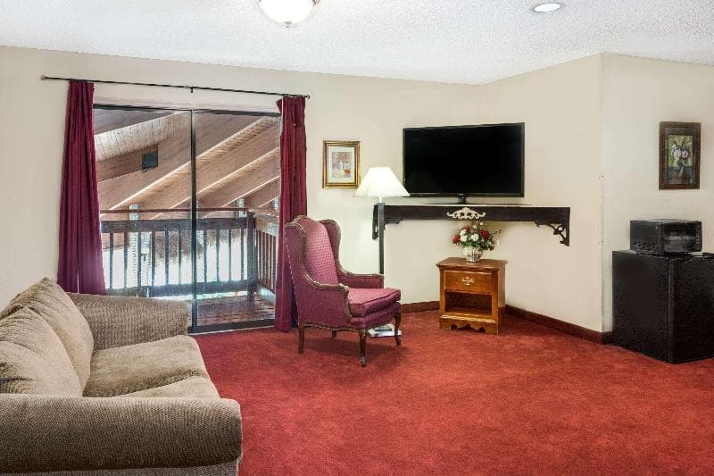 Days Inn By Wyndham Jackson 3