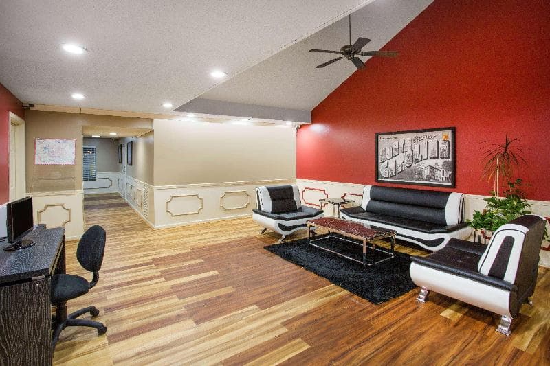 Super 8 By Wyndham Garner/Clayton/Raleigh 5