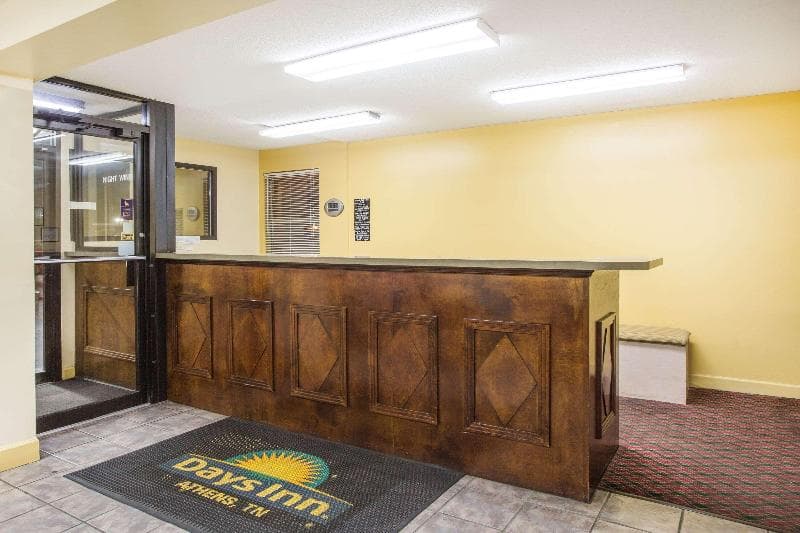 Days Inn By Wyndham Athens 3