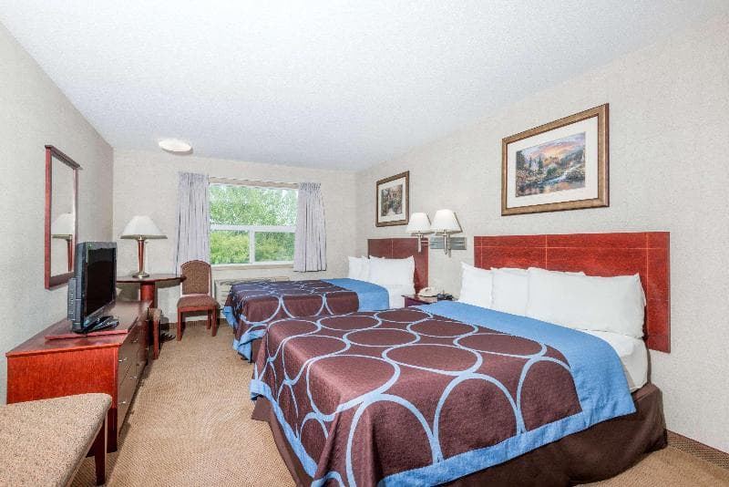 Super 8 By Wyndham Red Deer City Centre 5