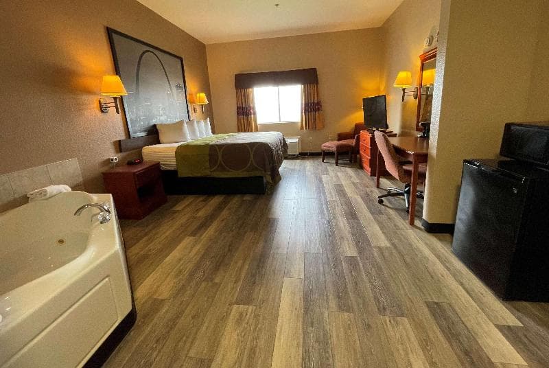 Super 8 By Wyndham Rolla 3