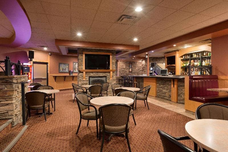 Border Inn & Suites 2