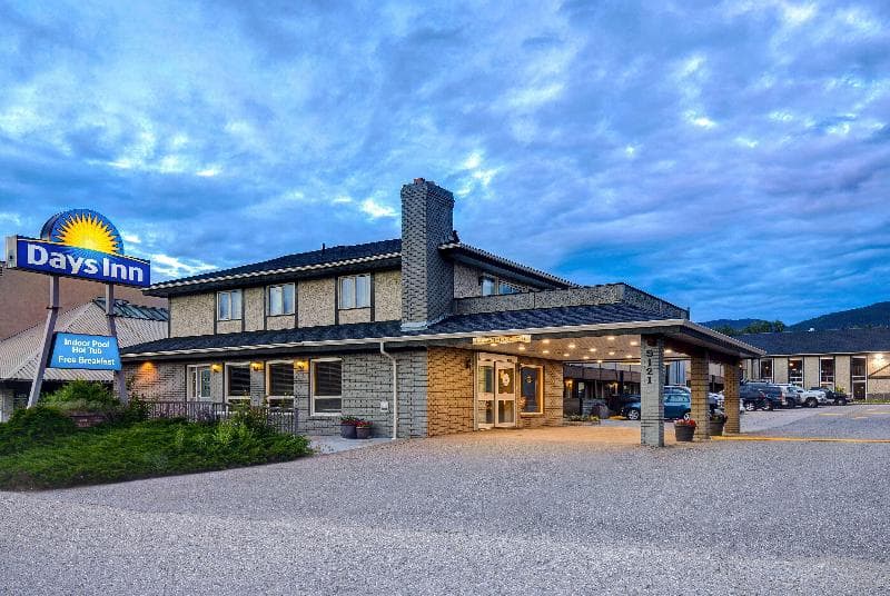 Days Inn by Wyndham Vernon 3