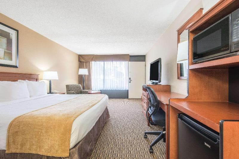 Days Inn by Wyndham Altus 5