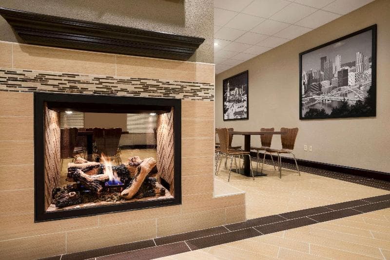 Super 8 by Wyndham Hershey 2