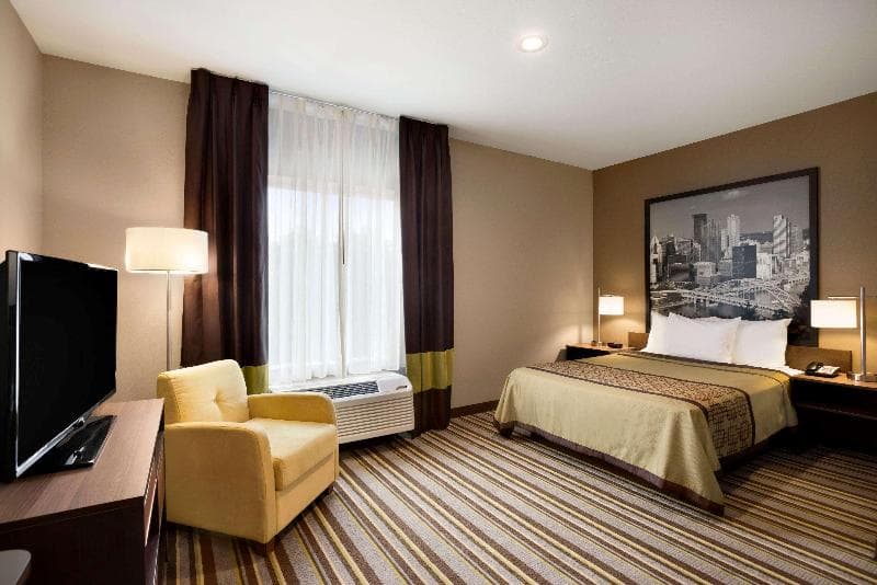 Super 8 by Wyndham Hershey 3