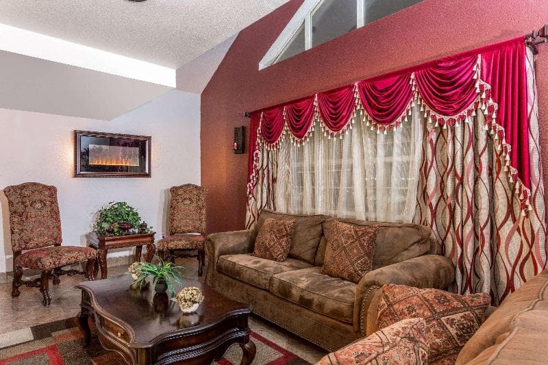 Microtel Inn & Suites by Wyndham Salt Lake City Airport 4