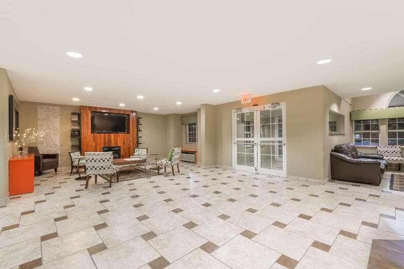 Microtel Inn & Suites by Wyndham West Chester 3