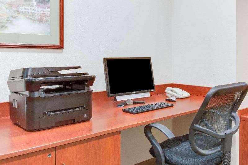 Microtel Inn & Suites by Wyndham Olean/Allegany 2