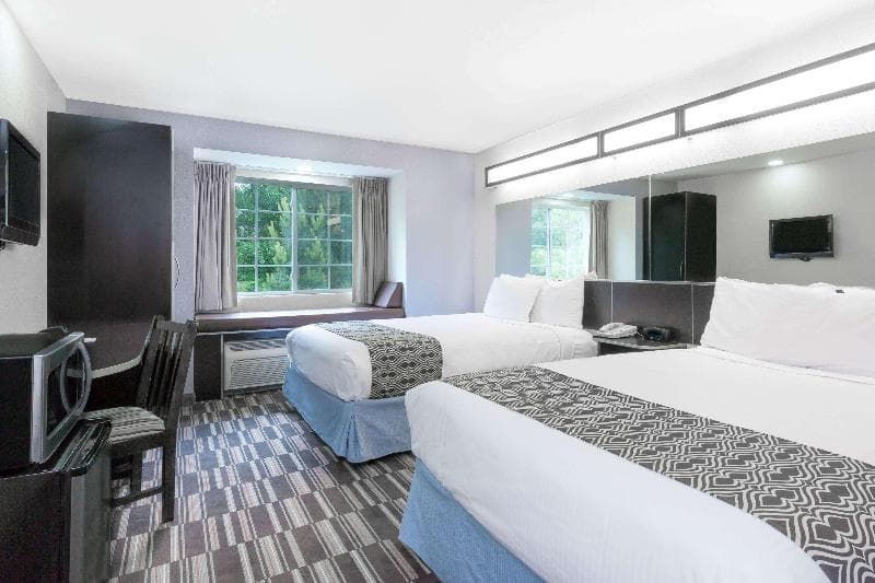 Microtel Inn & Suites by Wyndham Hoover/Birmingham photo 1