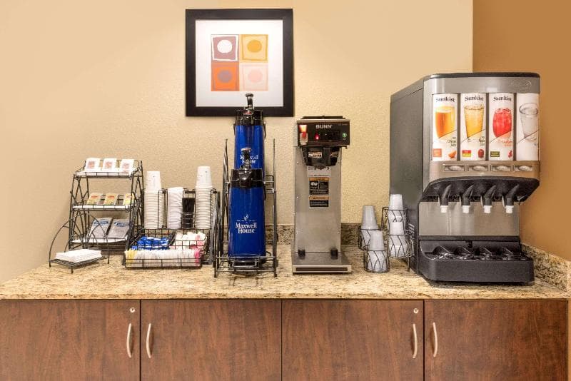 Microtel Inn & Suites by Wyndham Midland 3