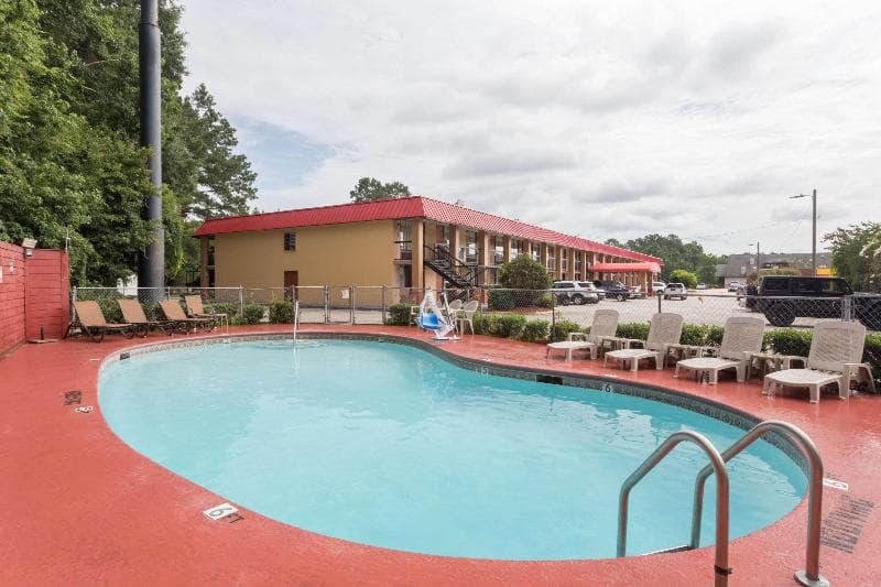 Travelodge by Wyndham Savannah Area/Richmond Hill 5