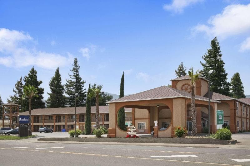 Surestay Hotel By Best Western Ukiah 5