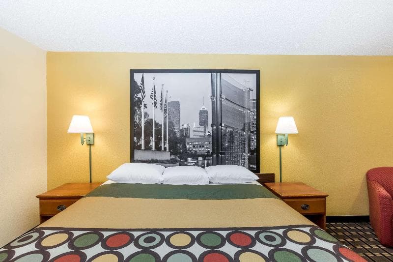 Super 8 By Wyndham Indianapolis 2
