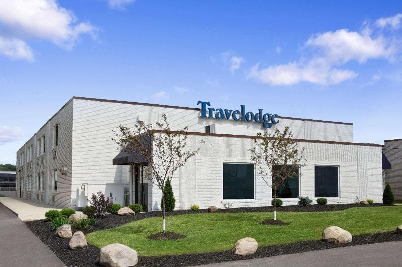 Travelodge By Wyndham Hubbard 3