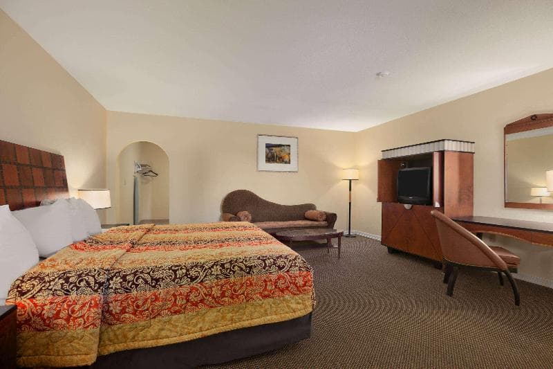 Travelodge By Wyndham Clovis 2