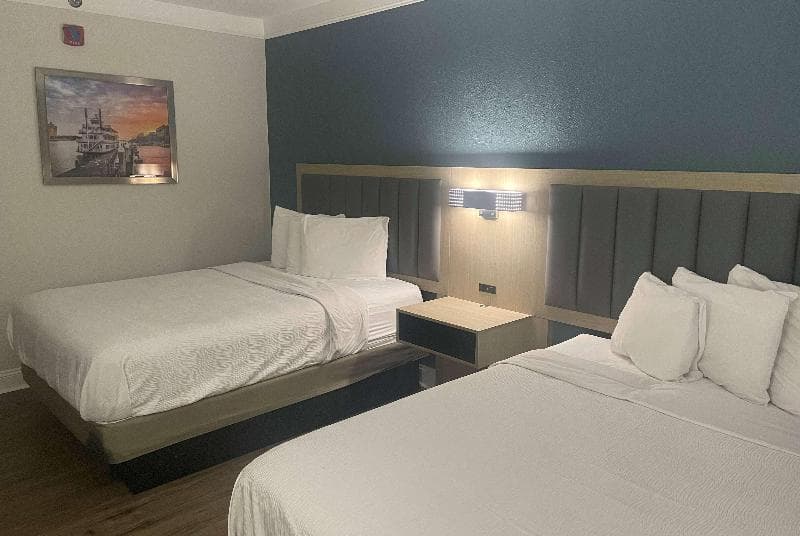 Travelodge By Wyndham Savannah Gateway 5