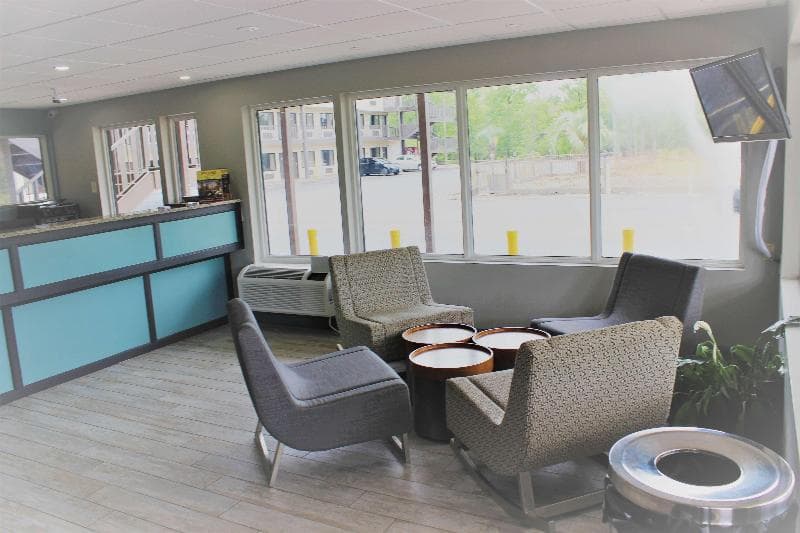 SureStay Hotel by Best Western Conway 3