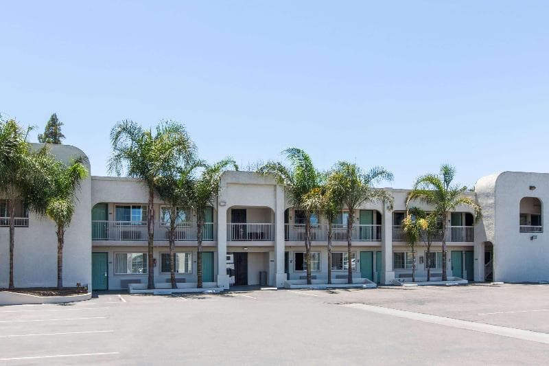 Travelodge by Wyndham Los Banos 5